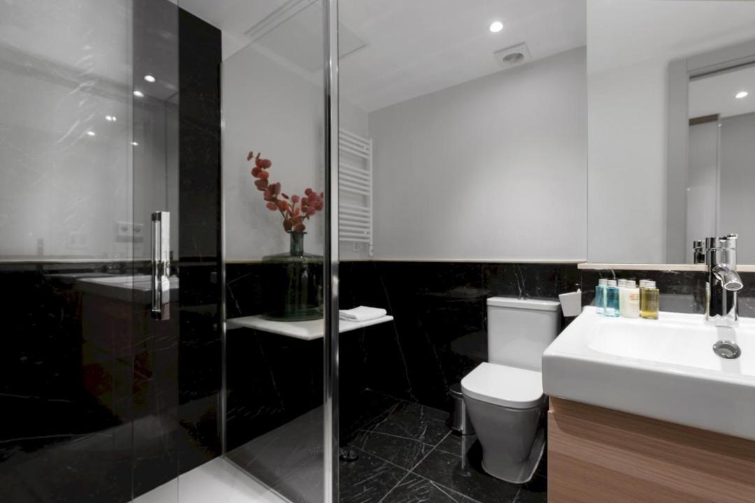 2 Bedrooms 1 Bathroom Furnished - Justicia - Executive Style - Mintystay Madrid Exterior photo